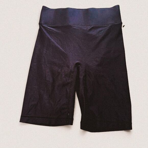 All-access Women's Black and Navy Shorts small - Picture 1 of 6